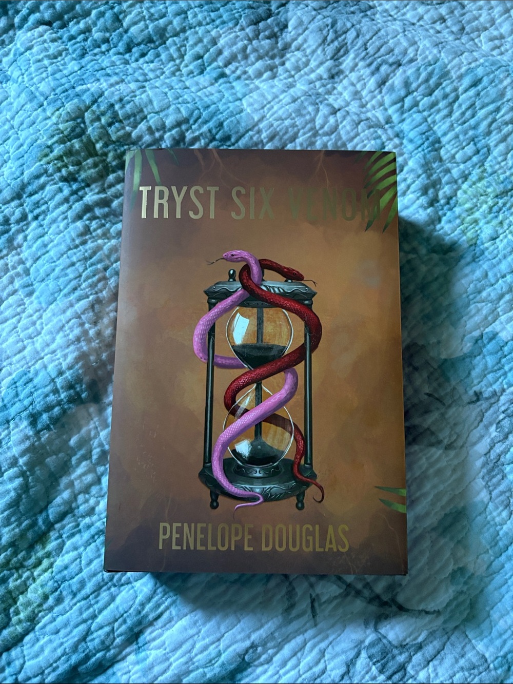 Special edition Tryst Six Venom